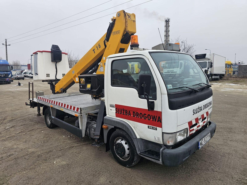 Nissan Cabstar 35.10 - Socage Lifting Basket - 16m - Truck, Crane truck: picture 2 Nissan Cabstar 35.10 - Socage Lifting Basket - 16m - Truck, Crane truck: picture 2