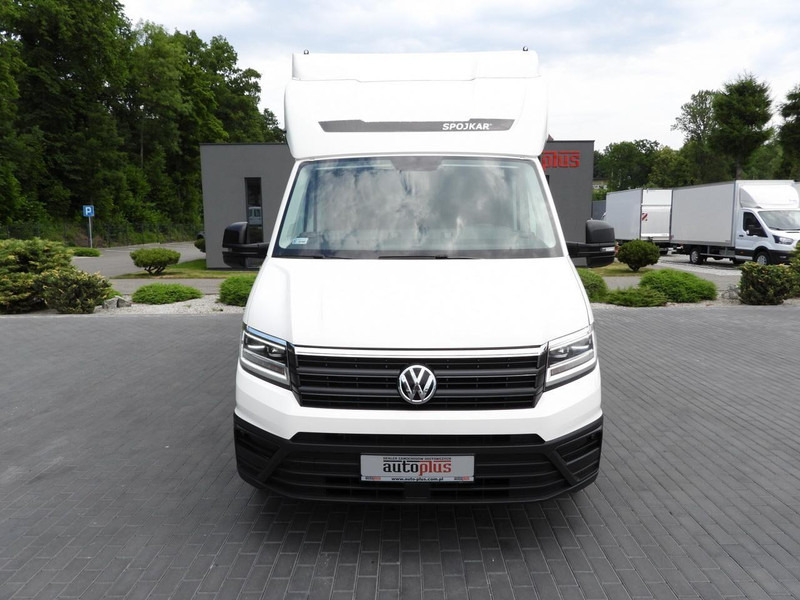 Volkswagen CRAFTER PLANDEKA 8 PALET TEMPOMAT LEDY KLIMATYZACJA 180KM [ 04 - Box truck: picture 5 Volkswagen CRAFTER PLANDEKA 8 PALET TEMPOMAT LEDY KLIMATYZACJA 180KM [ 04 - Box truck: picture 5