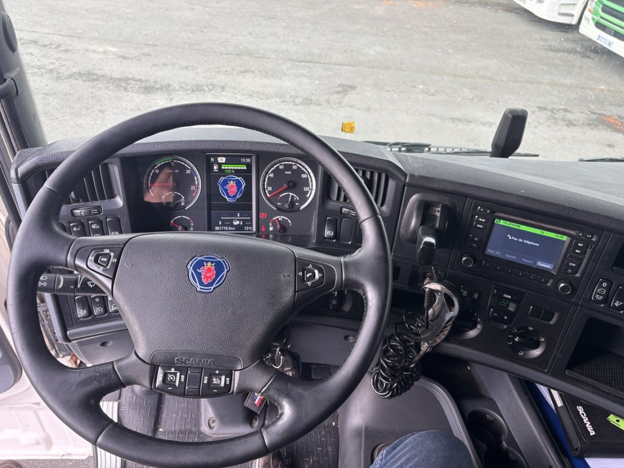 SCANIA R 450 LA4x2MNB - Tractor unit: picture 2 SCANIA R 450 LA4x2MNB - Tractor unit: picture 2