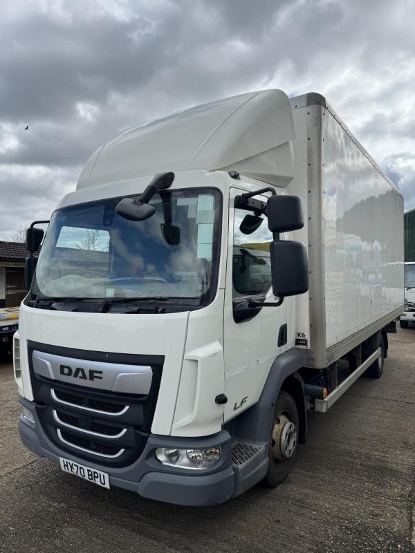 DAF LF LF 180 7.5Ton Boxvan with Tail-Lift - Box truck: picture 1 DAF LF LF 180 7.5Ton Boxvan with Tail-Lift - Box truck: picture 1