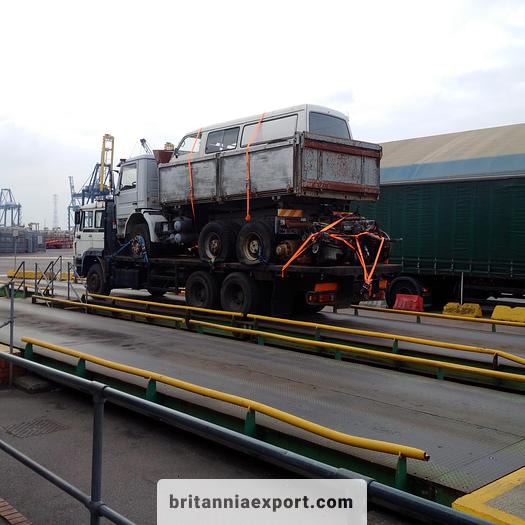 New Tire FACTORY Retread 315/80R22.5 Truck Tyres | Heavy-Duty | Export Ready: picture 23