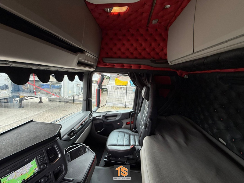 Tractor unit Scania R650 V8 - SHOW TRUCK - EURO 6 D - FULL AIR - RETARDER - GERMAN TRUCK - HYDRAULIC - TOP TOP TOP!!: picture 14