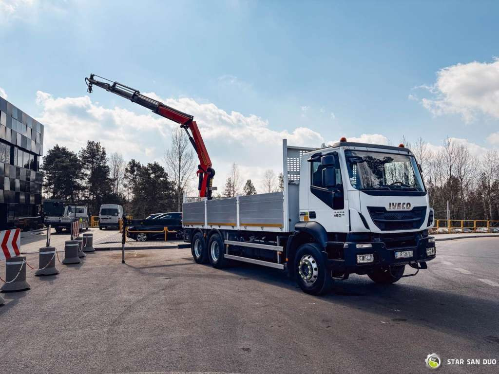 Iveco TRAKKER 450 6x4 PALFINGER PK 18502 SH Rotator - Crane truck: picture 2 Iveco TRAKKER 450 6x4 PALFINGER PK 18502 SH Rotator - Crane truck: picture 2