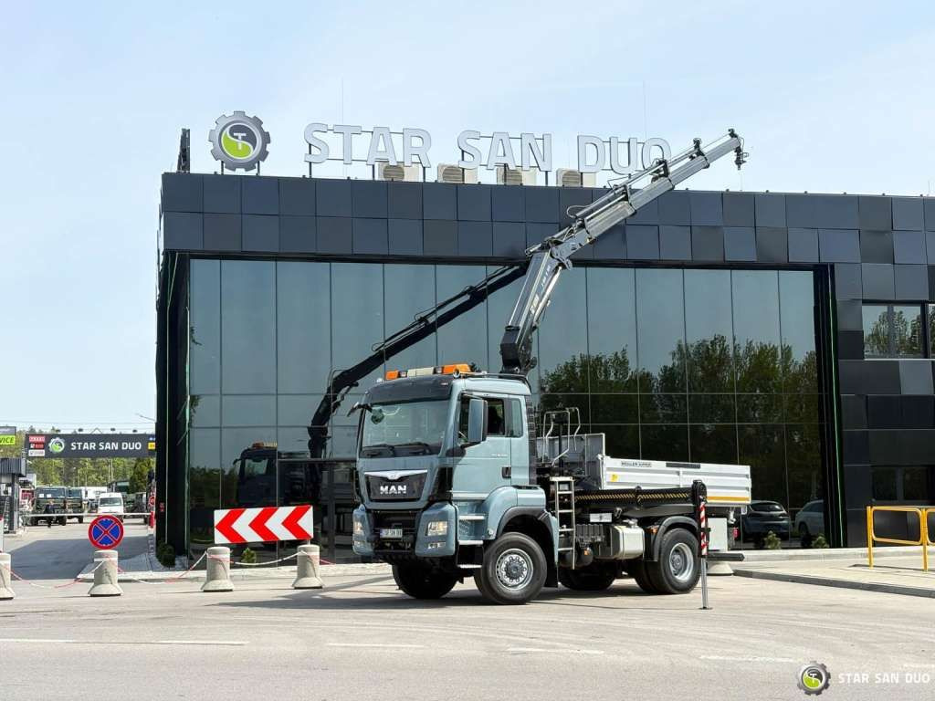 MAN TGS 18.480 4x4 HIAB 188 E-4 CRANE KIPPER EURO 6 MAN TGS 18.480 4x4 HIAB 188 E-4 CRANE KIPPER EURO 6 - Tipper: picture 3 MAN TGS 18.480 4x4 HIAB 188 E-4 CRANE KIPPER EURO 6 MAN TGS 18.480 4x4 HIAB 188 E-4 CRANE KIPPER EURO 6 - Tipper: picture 3