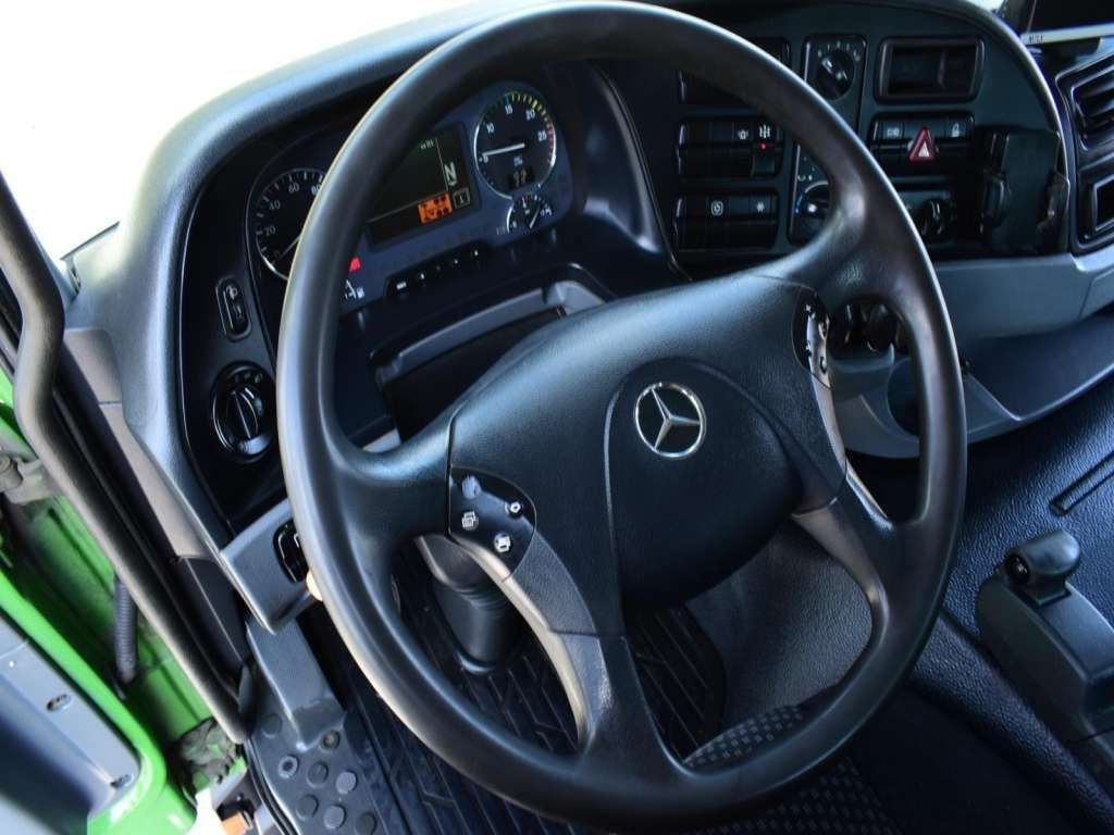 Tipper Mercedes-Benz  ACTROS 3346 6x6 HIAB 244EP-4 Crane Kipper: picture 15