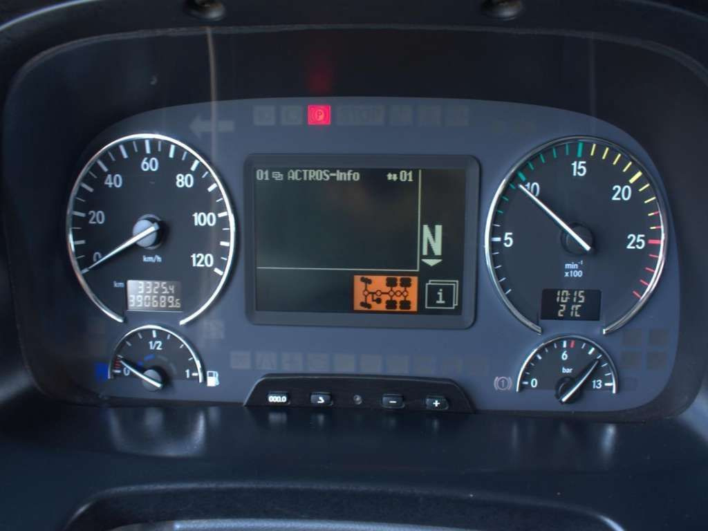 Tipper Mercedes-Benz  ACTROS 3346 6x6 HIAB 244EP-4 Crane Kipper: picture 16