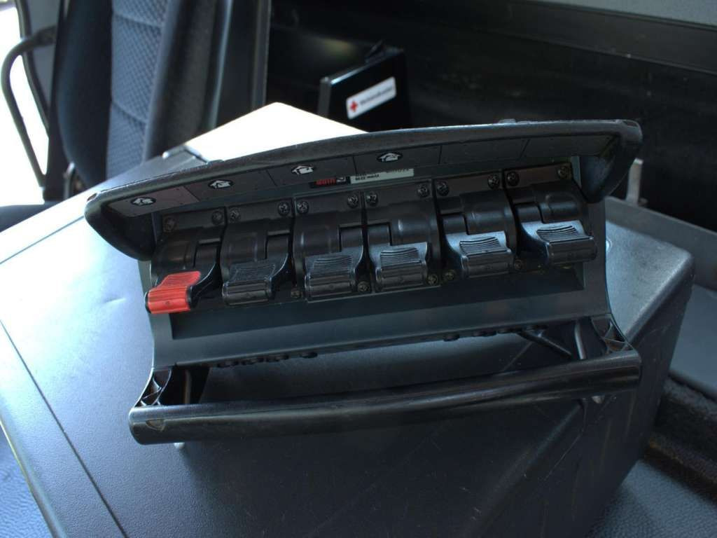 Tipper Mercedes-Benz  ACTROS 3346 6x6 HIAB 244EP-4 Crane Kipper: picture 22