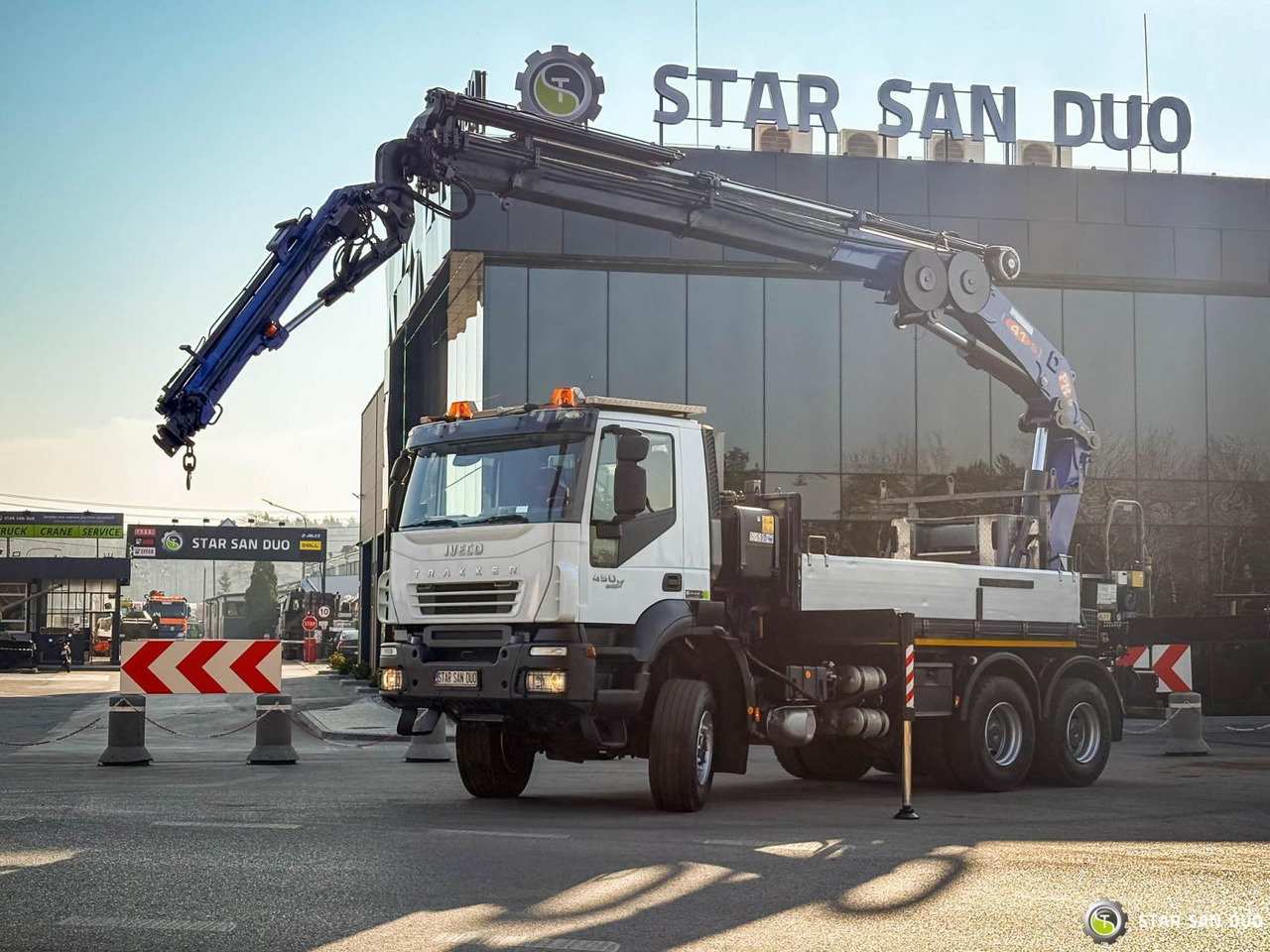 Crane truck : picture 7