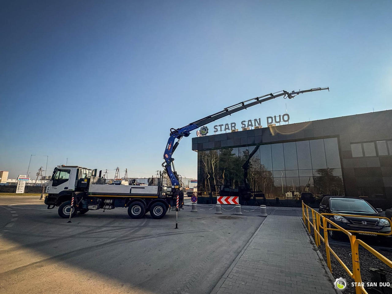 Crane truck : picture 6