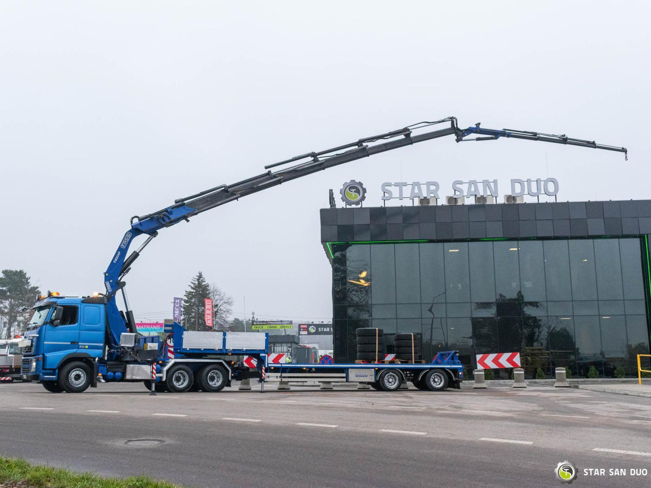 Crane truck : picture 1