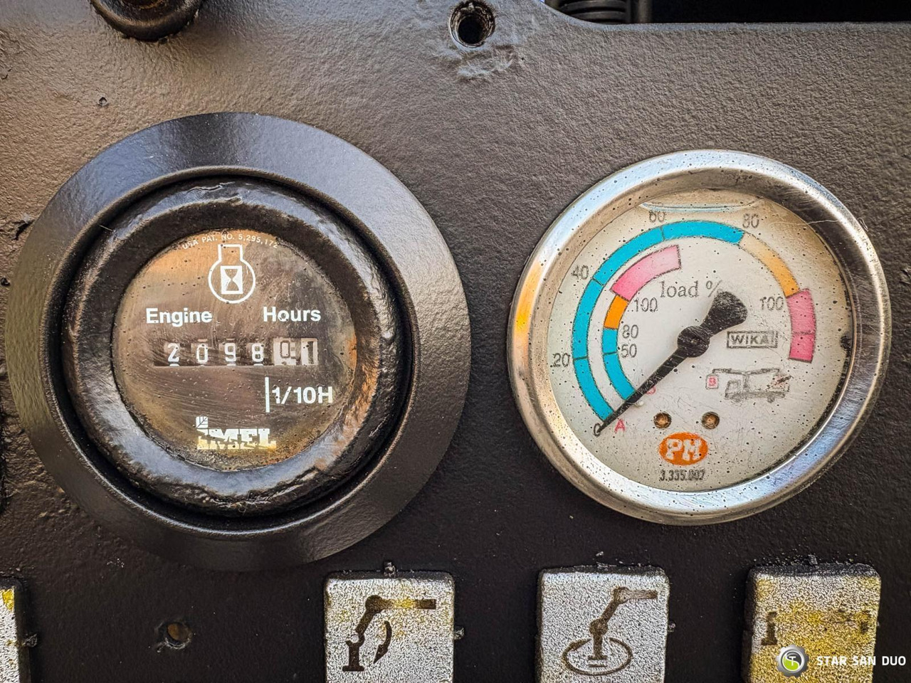 Crane truck : picture 24