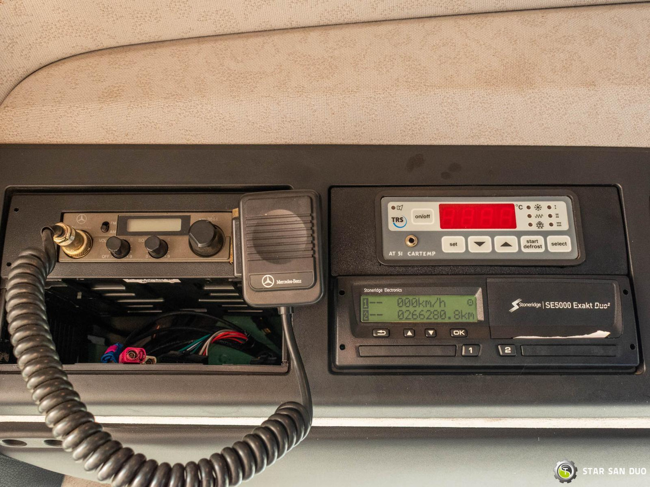 Cab chassis truck : picture 21