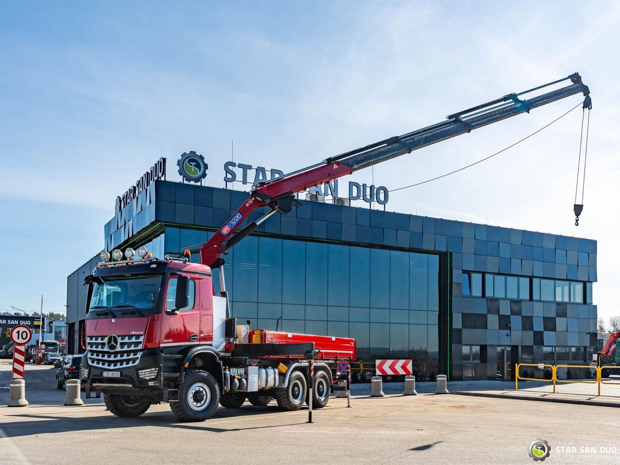 Crane truck : picture 10