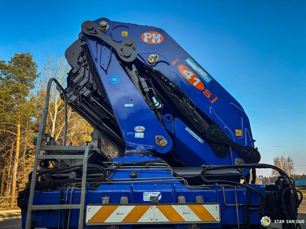 Crane truck : picture 13