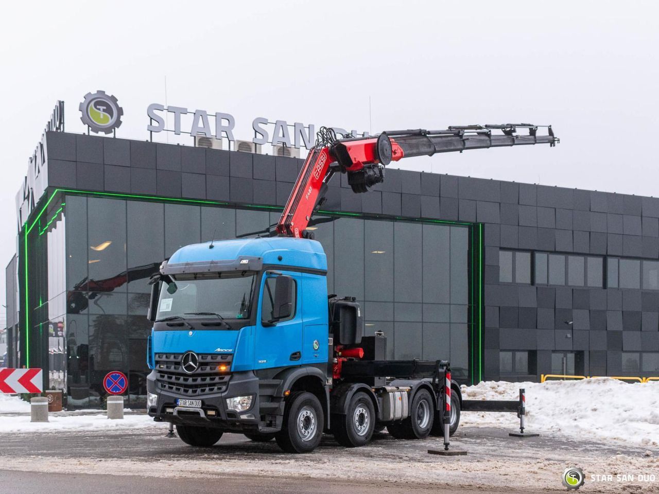 - Tractor unit: picture 3 - Tractor unit: picture 3