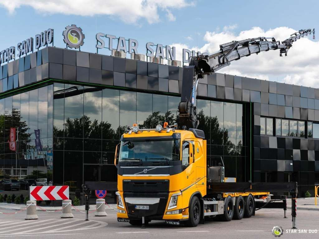 Volvo  FH 540 8x4 HMF 6020 Fly Jib Winch - Crane truck: picture 1 Volvo  FH 540 8x4 HMF 6020 Fly Jib Winch - Crane truck: picture 1