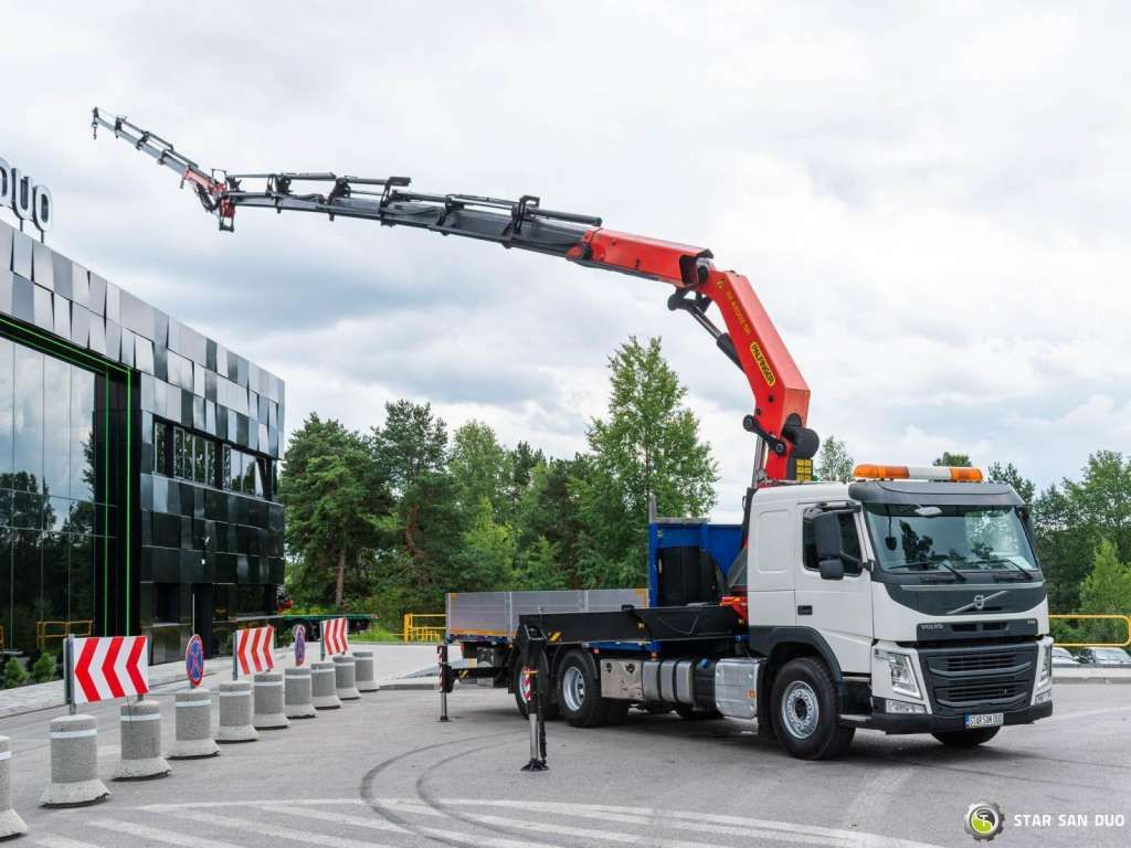Volvo FM 460 6x2 PALFINGER PK 42002 FLY JIB Crane Eu - Crane truck: picture 3 Volvo FM 460 6x2 PALFINGER PK 42002 FLY JIB Crane Eu - Crane truck: picture 3