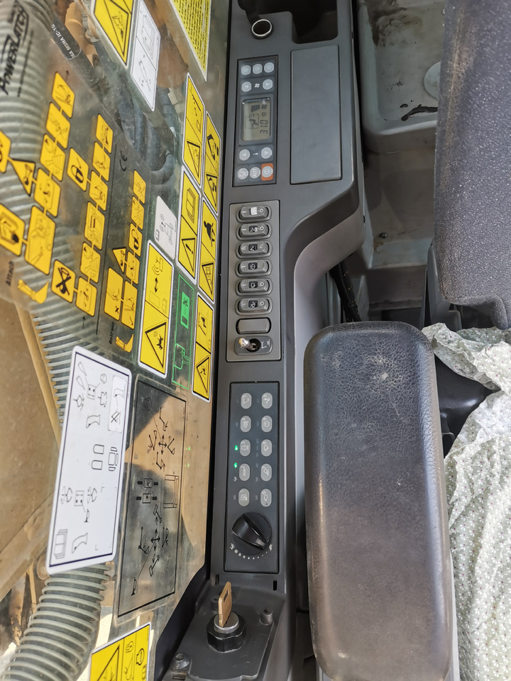 Leasing of CATERPILLAR 320 E CATERPILLAR 320 E: picture 7