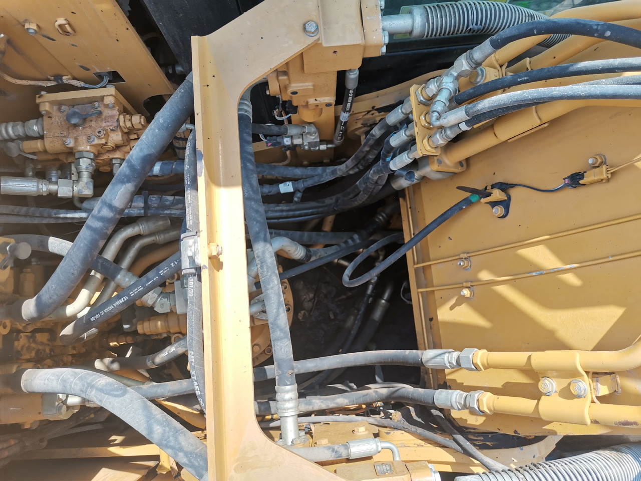 Leasing of CATERPILLAR 320 E CATERPILLAR 320 E: picture 14