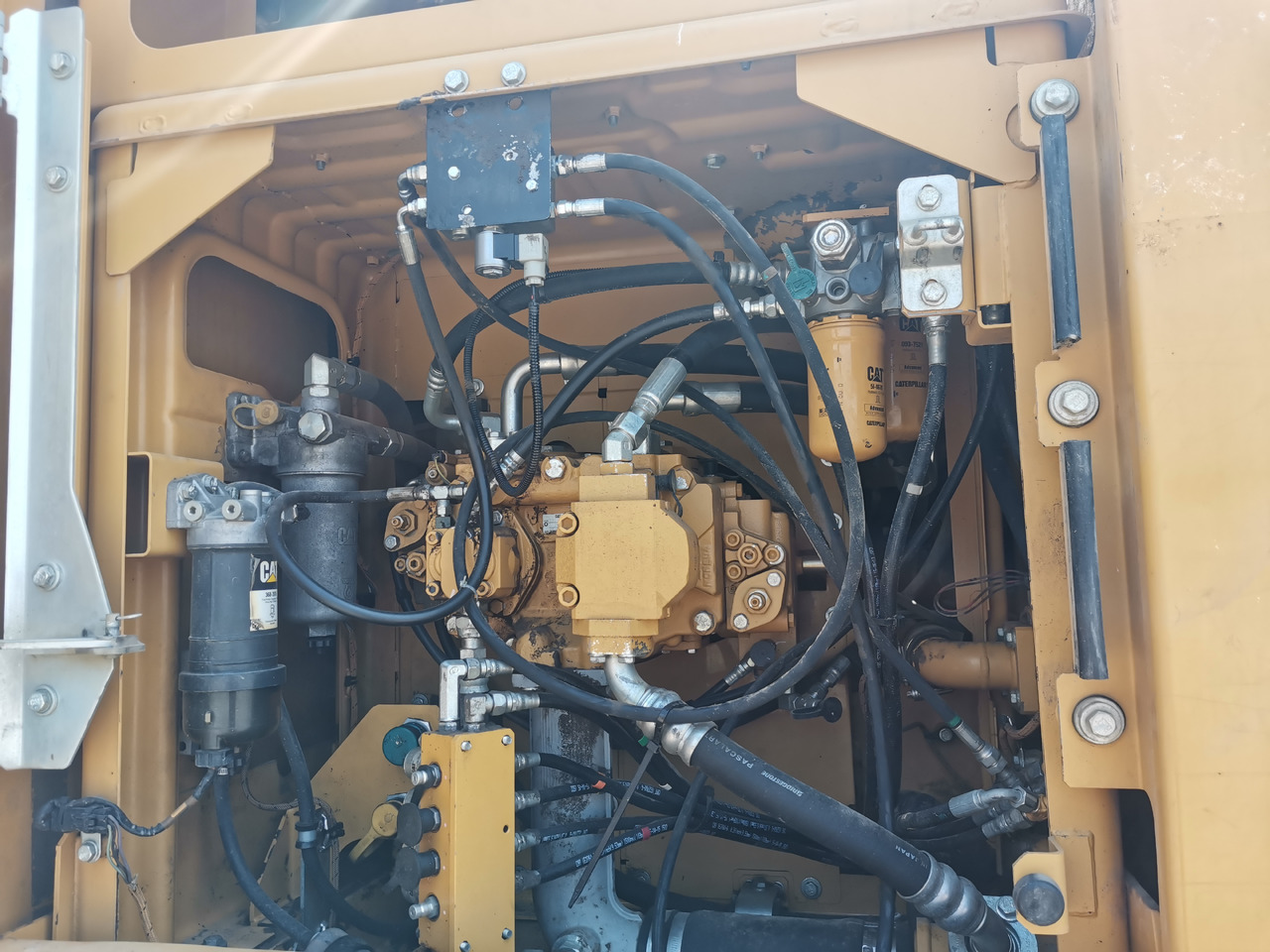 Leasing of CATERPILLAR 320 E CATERPILLAR 320 E: picture 13