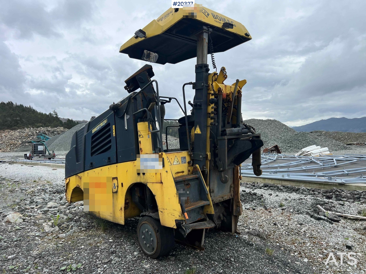 Bomag BM600/15 - Asphalt machine: picture 1 Bomag BM600/15 - Asphalt machine: picture 1