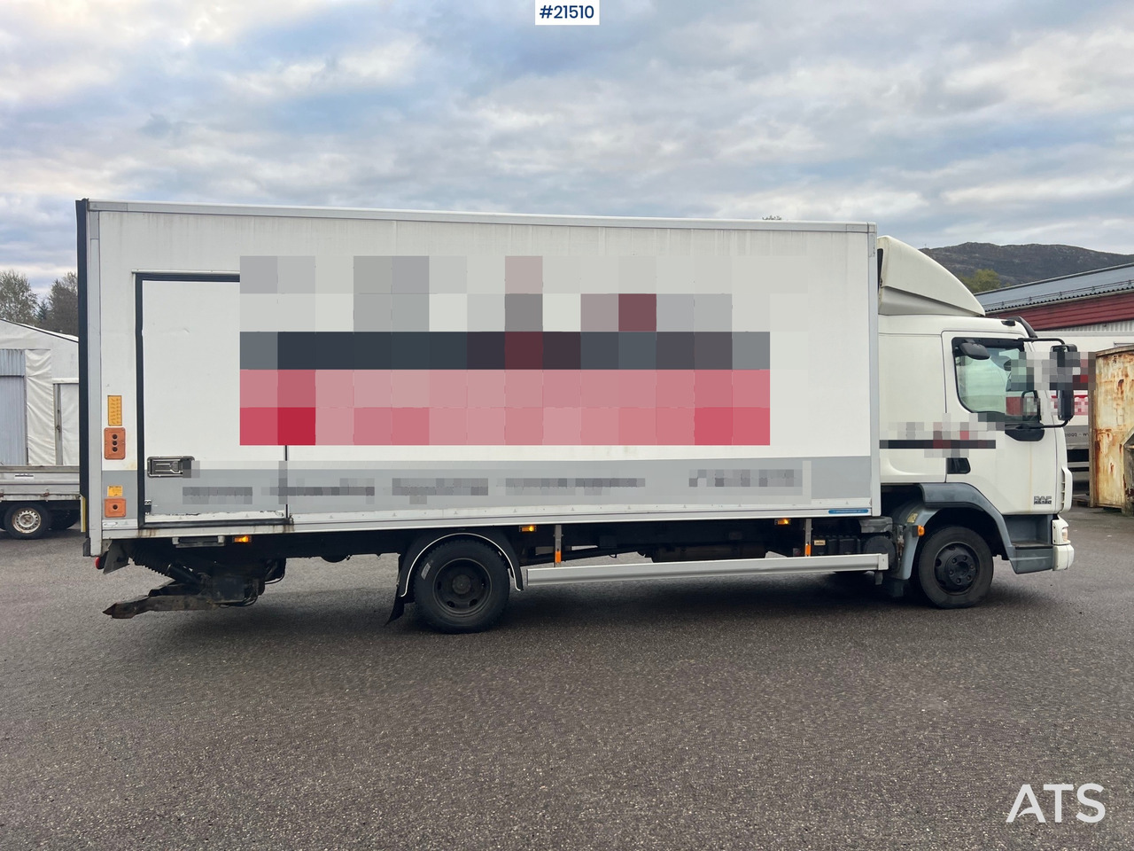 DAF LF 45 4x2 Skapbil m/ lift Rep.Objekt - Box truck: picture 5 DAF LF 45 4x2 Skapbil m/ lift Rep.Objekt - Box truck: picture 5