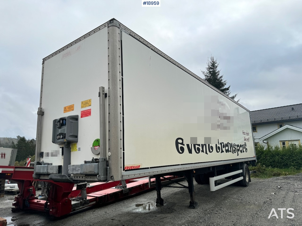 Fruehauf citysemi - Closed box semi-trailer: picture 1 Fruehauf citysemi - Closed box semi-trailer: picture 1