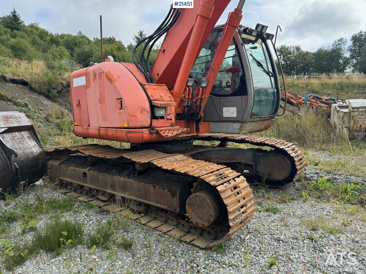 Hitachi ZX225 US - Crawler excavator: picture 5 Hitachi ZX225 US - Crawler excavator: picture 5