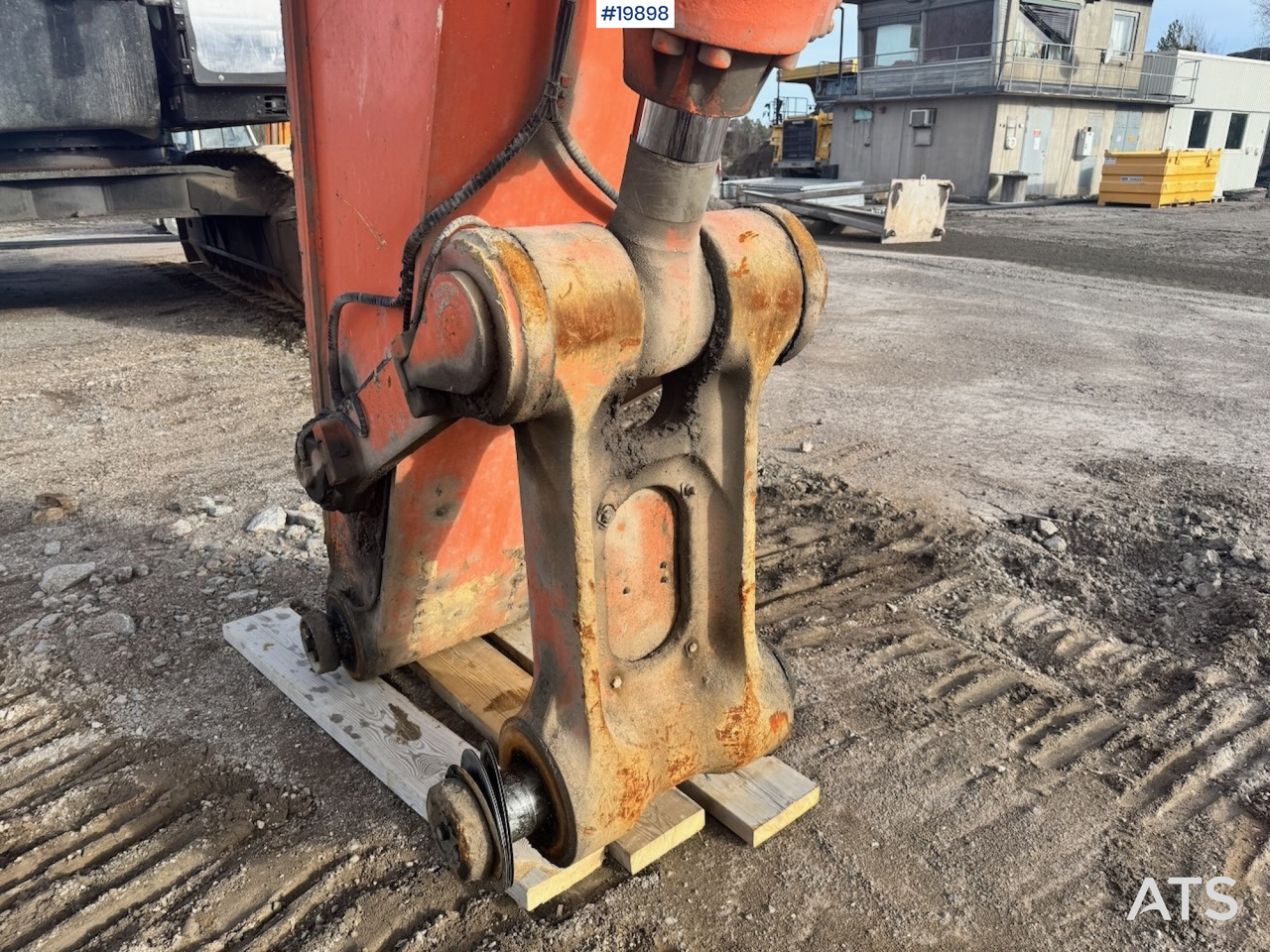 Excavator Hitachi ZX670LCH-5: picture 31