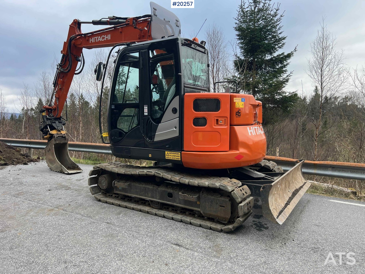 Hitachi ZX85 US-6 - Excavator: picture 4 Hitachi ZX85 US-6 - Excavator: picture 4