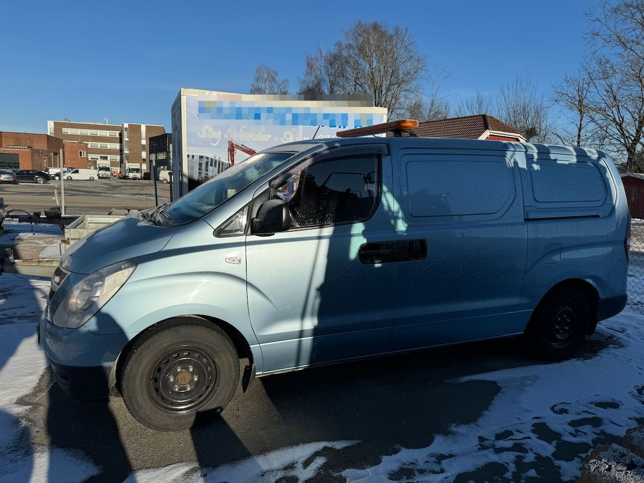 Hyundai H1 - Small van: picture 2 Hyundai H1 - Small van: picture 2
