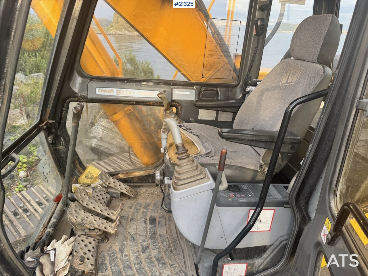 Leasing of Jcb JS200LC Jcb JS200LC: picture 25