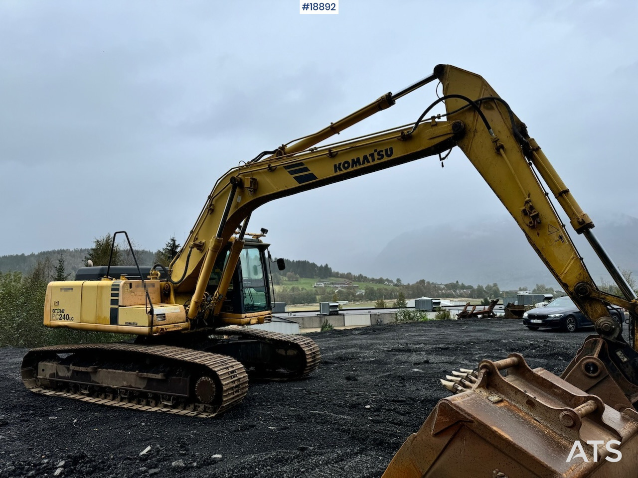 Excavator Komatsu PC240LC-6K: picture 7