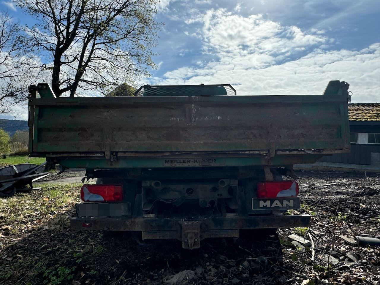 MAN LE8.180 - Dropside/ Flatbed truck: picture 5 MAN LE8.180 - Dropside/ Flatbed truck: picture 5