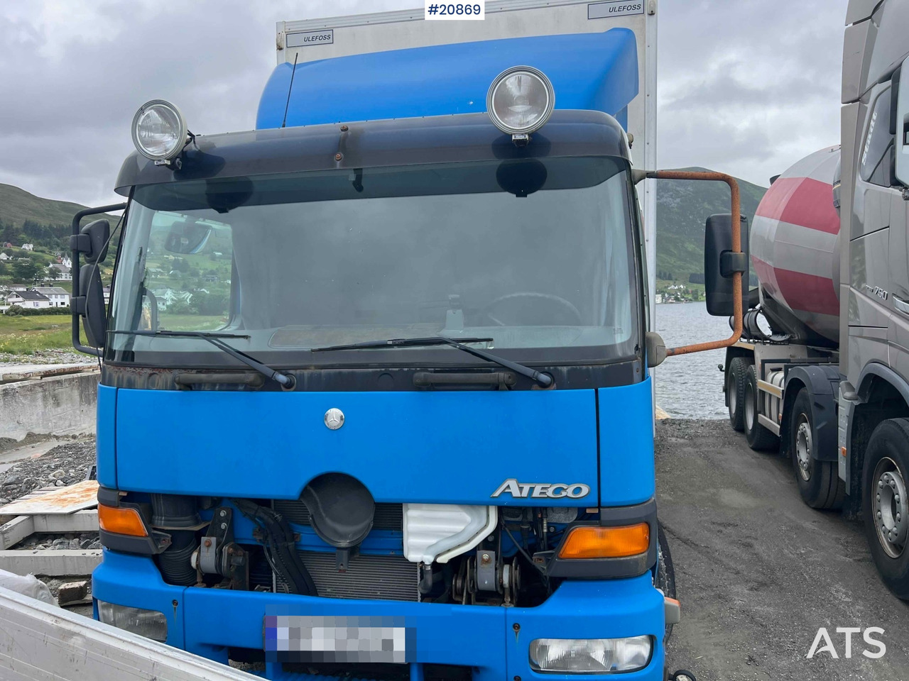 Mercedes 1523 4x2 skapbil m/ full sideåpning og lift Rep.objekt - Box truck: picture 2 Mercedes 1523 4x2 skapbil m/ full sideåpning og lift Rep.objekt - Box truck: picture 2