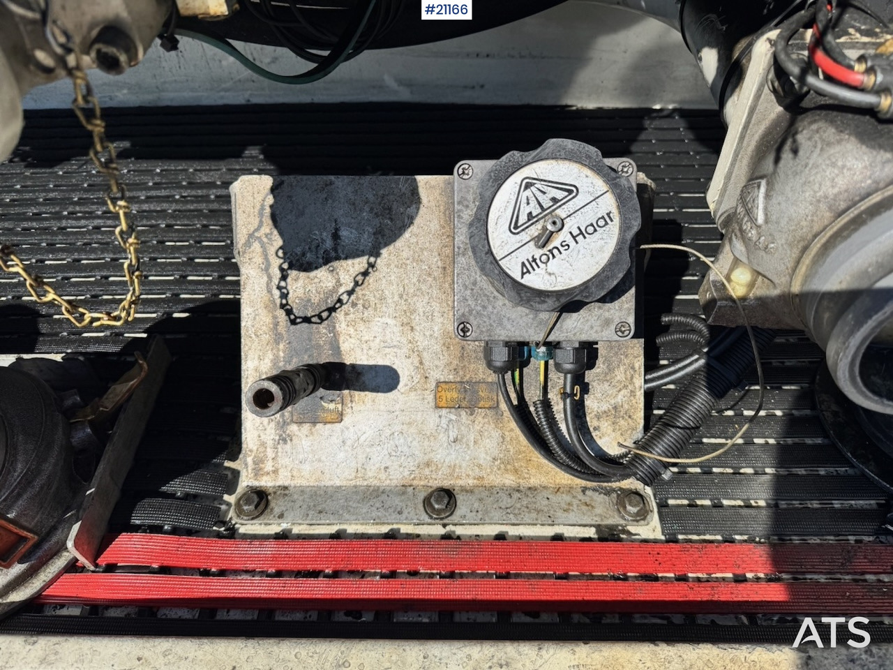 Tank truck Mercedes Actros 2553: picture 32 Tank truck Mercedes Actros 2553: picture 32