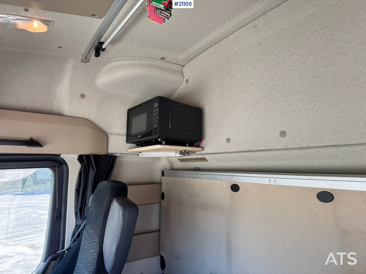 Tank truck Mercedes Actros 2553: picture 47 Tank truck Mercedes Actros 2553: picture 47