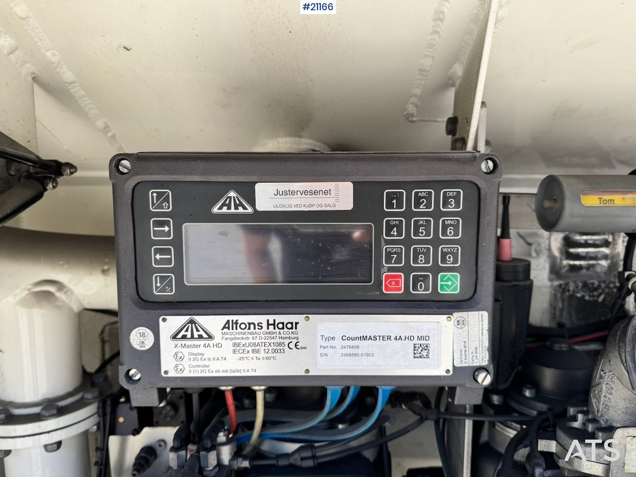 Tank truck Mercedes Actros 2553: picture 26 Tank truck Mercedes Actros 2553: picture 26