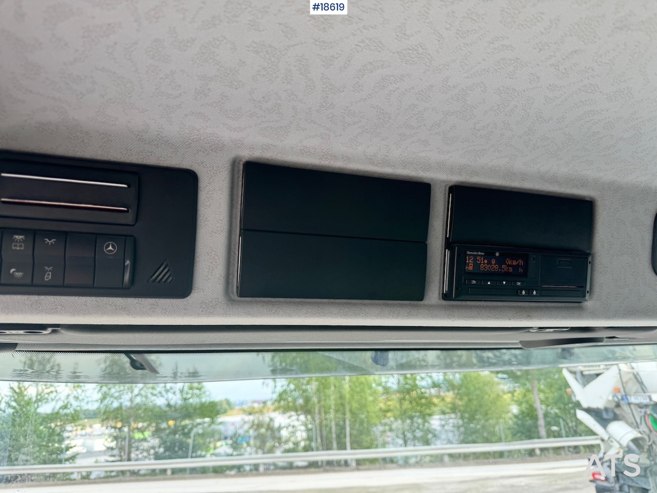 Concrete mixer truck Mercedes Arocs 3246: picture 27