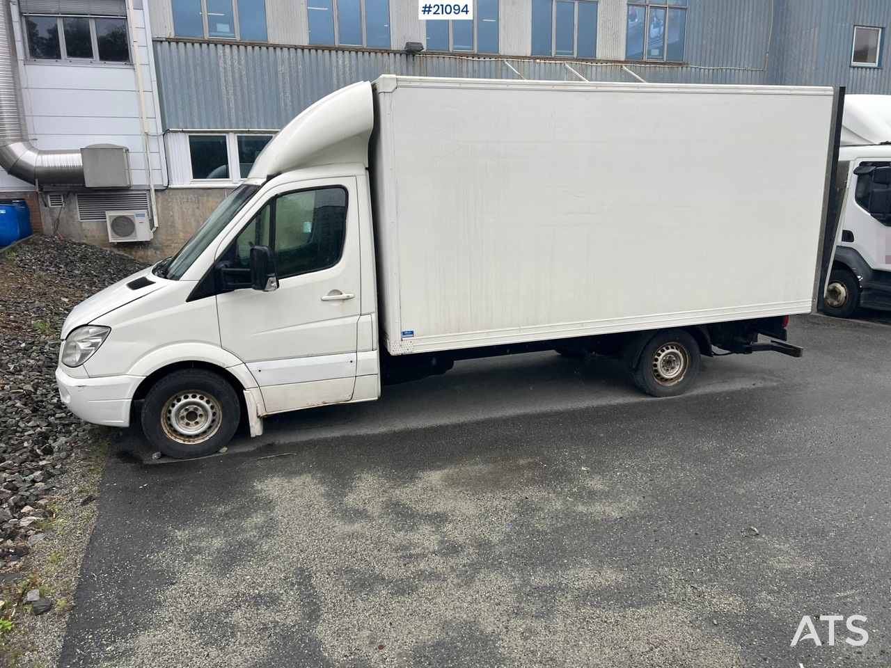 Box truck Mercedes Varebil: picture 6