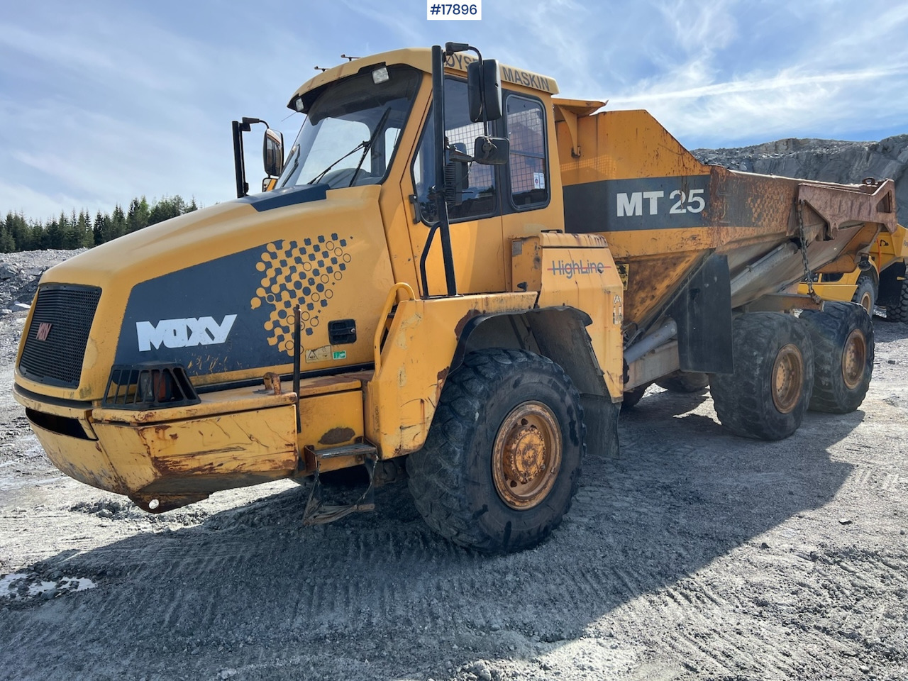 Moxy MT25 - Dumper: picture 1 Moxy MT25 - Dumper: picture 1