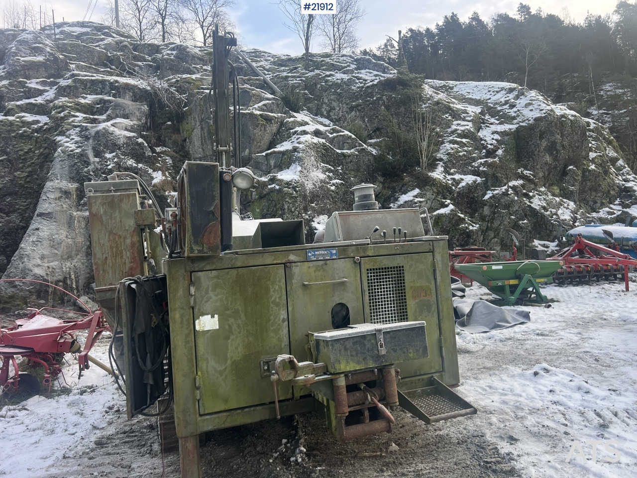 Nemek 503 TXI borerigg m/ lite timer i forhold til alder - Drilling rig: picture 4 Nemek 503 TXI borerigg m/ lite timer i forhold til alder - Drilling rig: picture 4