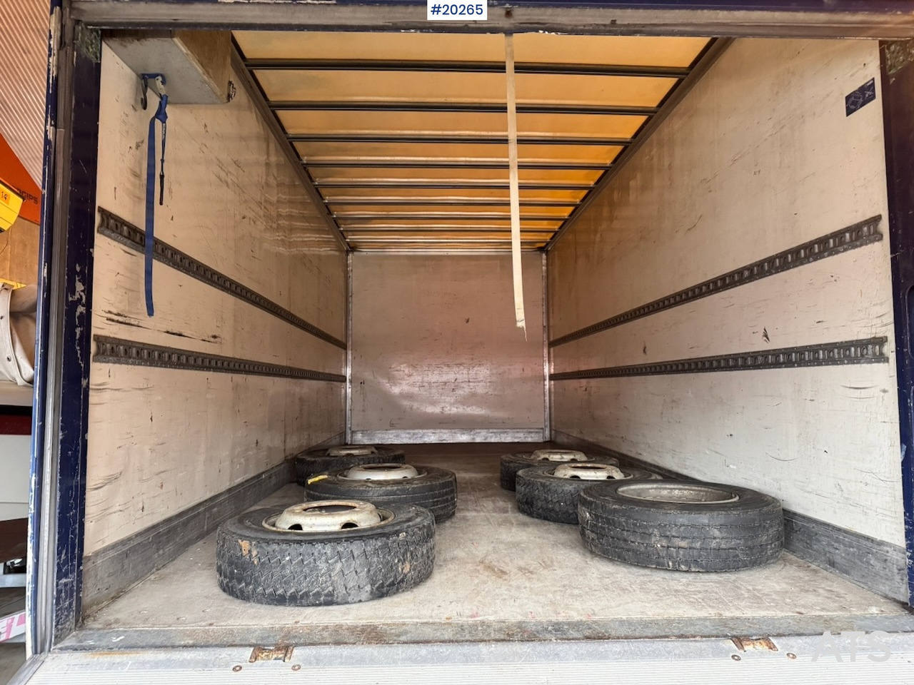 Renault midlum 220.08 - Box truck: picture 4 Renault midlum 220.08 - Box truck: picture 4