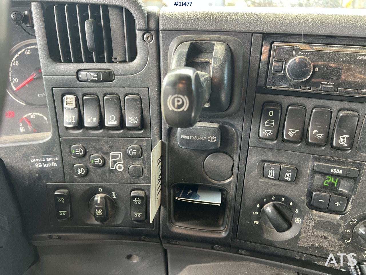 Container transporter/ Swap body truck Scania P360: picture 39