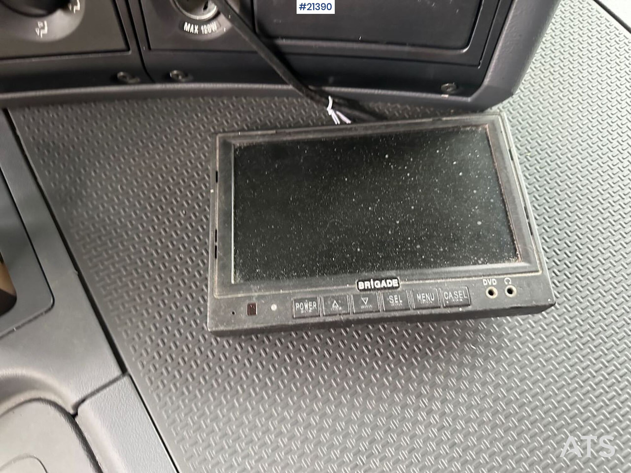 Tank truck Scania R380 6x2 tankbil m/ eurotank påbygg: picture 17 Tank truck Scania R380 6x2 tankbil m/ eurotank påbygg: picture 17