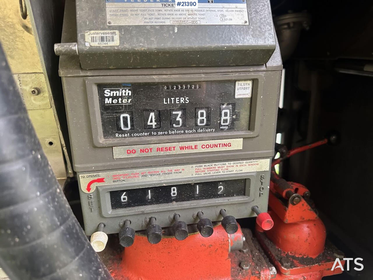 Tank truck Scania R380 6x2 tankbil m/ eurotank påbygg: picture 42 Tank truck Scania R380 6x2 tankbil m/ eurotank påbygg: picture 42