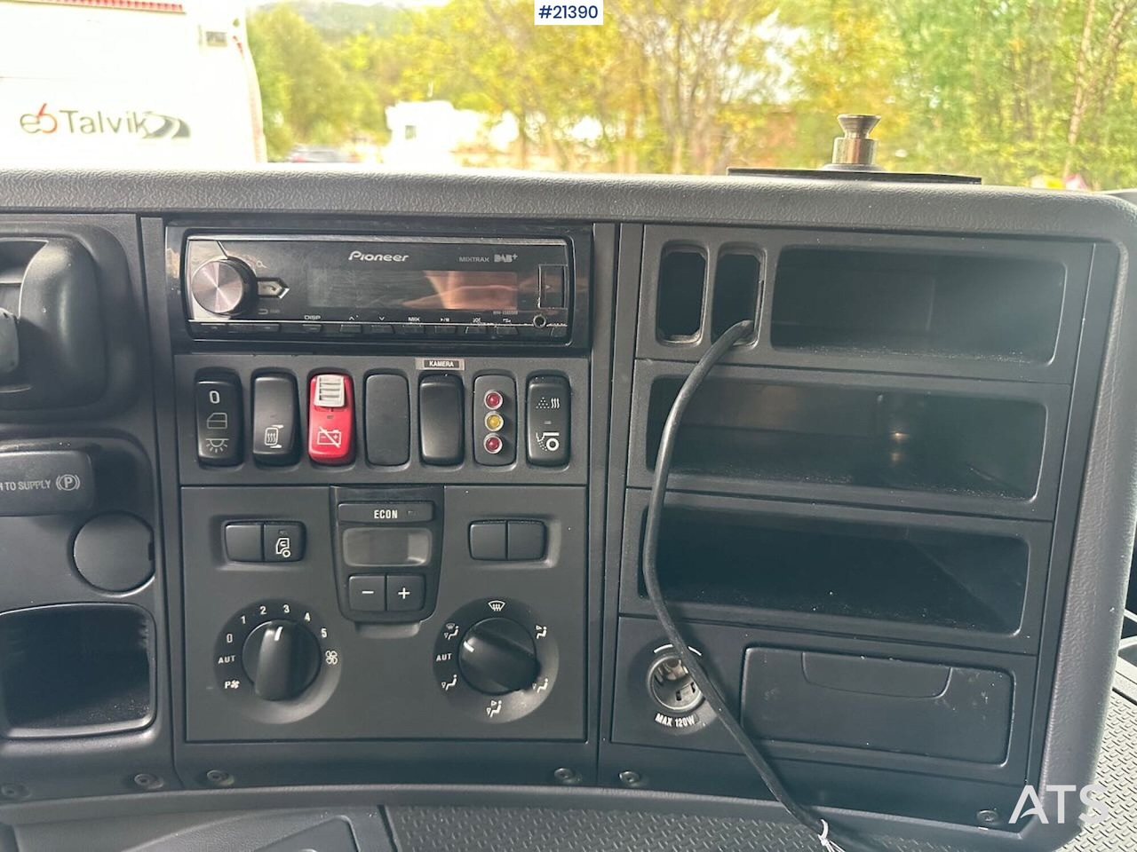 Tank truck Scania R380 6x2 tankbil m/ eurotank påbygg: picture 15 Tank truck Scania R380 6x2 tankbil m/ eurotank påbygg: picture 15