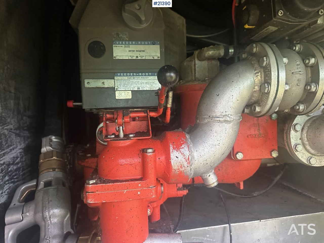 Tank truck Scania R380 6x2 tankbil m/ eurotank påbygg: picture 47 Tank truck Scania R380 6x2 tankbil m/ eurotank påbygg: picture 47