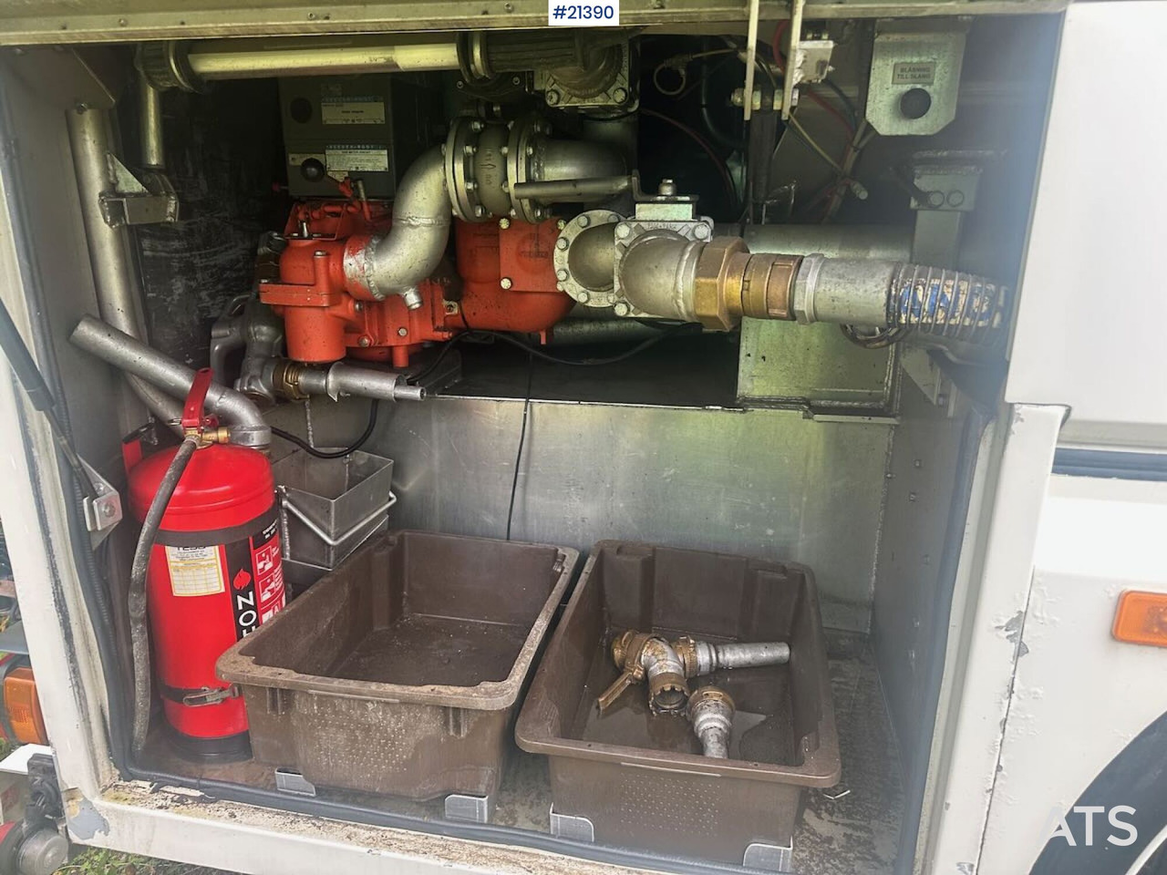 Tank truck Scania R380 6x2 tankbil m/ eurotank påbygg: picture 50 Tank truck Scania R380 6x2 tankbil m/ eurotank påbygg: picture 50