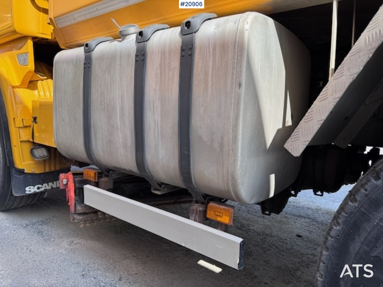 Tipper Scania R560: picture 18 Tipper Scania R560: picture 18